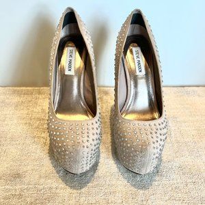 Steve Madden, high heel with platform, studded suede pump, size 9.